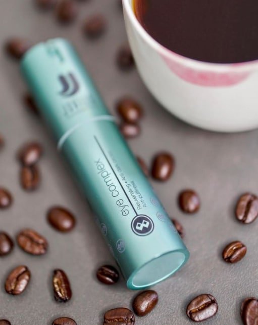 Get Your Caffeine Boost – But For Your Under Eyes!